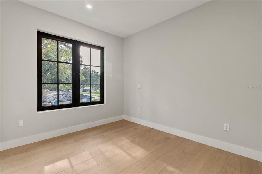 Spacious, unfurnished interior of a new home in College Park, Orlando (Image 19). Spacious, unfurnished interior of a new home in College Park, Orlando (Image 19).
