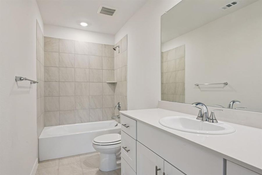 Furnished interior view inside a new home in Lakehaven - Spring Series, Farmersville (Image 13).