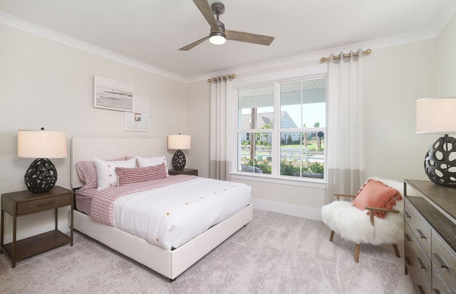 Furnished interior view inside a new home in Del Webb North Myrtle Beach, Myrtle Beach (Image 4).