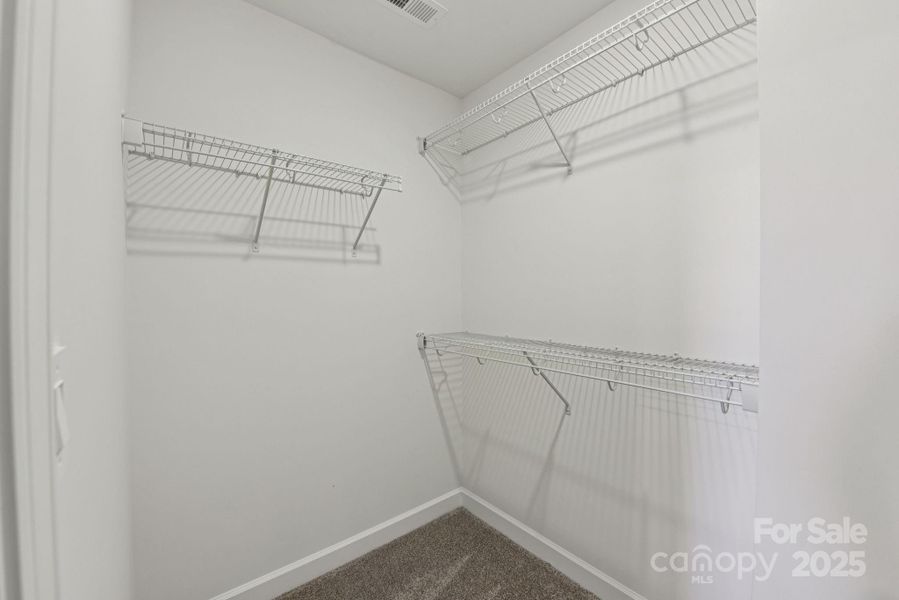 Spacious, unfurnished interior of a new home in , Fort Mill (Image 24).