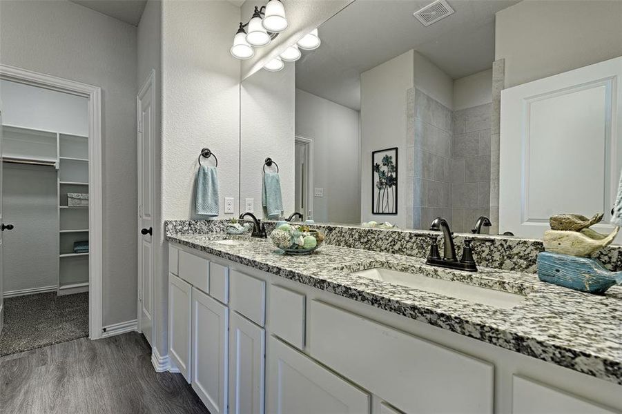 Furnished interior view inside a new home in , Mabank (Image 11).