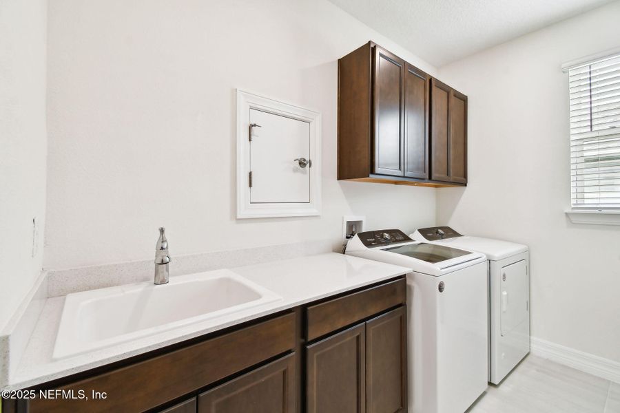 Furnished interior view inside a new home in , St. Augustine (Image 30).