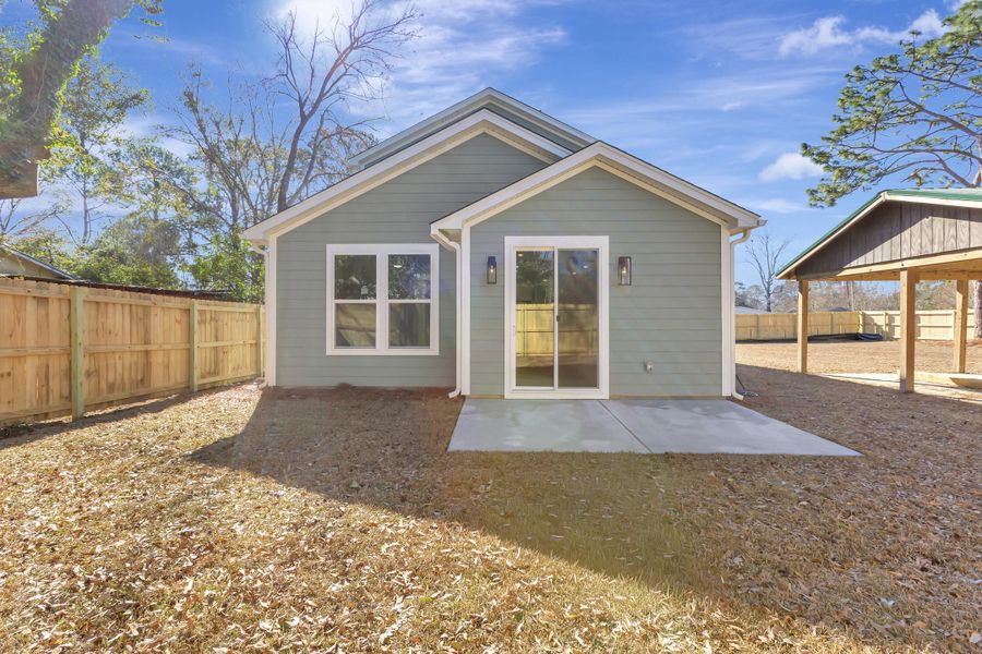 Exterior details and patio area of a home in , Charleston (Image 26).