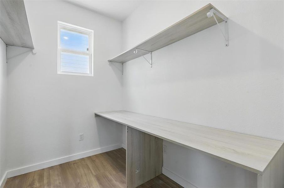 Spacious, unfurnished interior of a new home in , Granbury (Image 23).