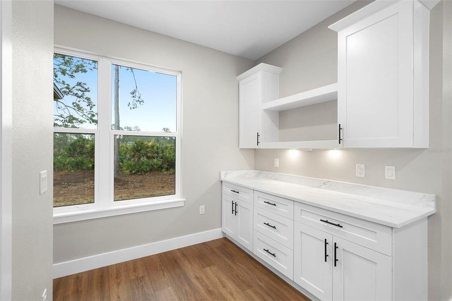 Furnished interior view inside a new home in , Eustis (Image 9).
