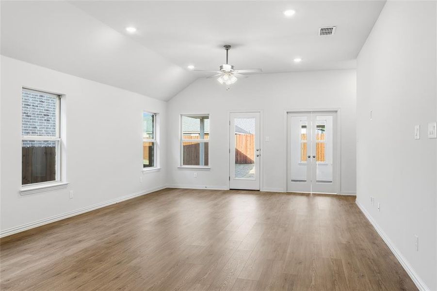 Spacious, unfurnished interior of a new home in The Oaks, Red Oak (Image 21). Spacious, unfurnished interior of a new home in The Oaks, Red Oak (Image 21).