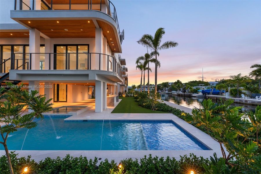 Exterior details and patio area of a home in , Key Largo (Image 3). Exterior details and patio area of a home in , Key Largo (Image 3).