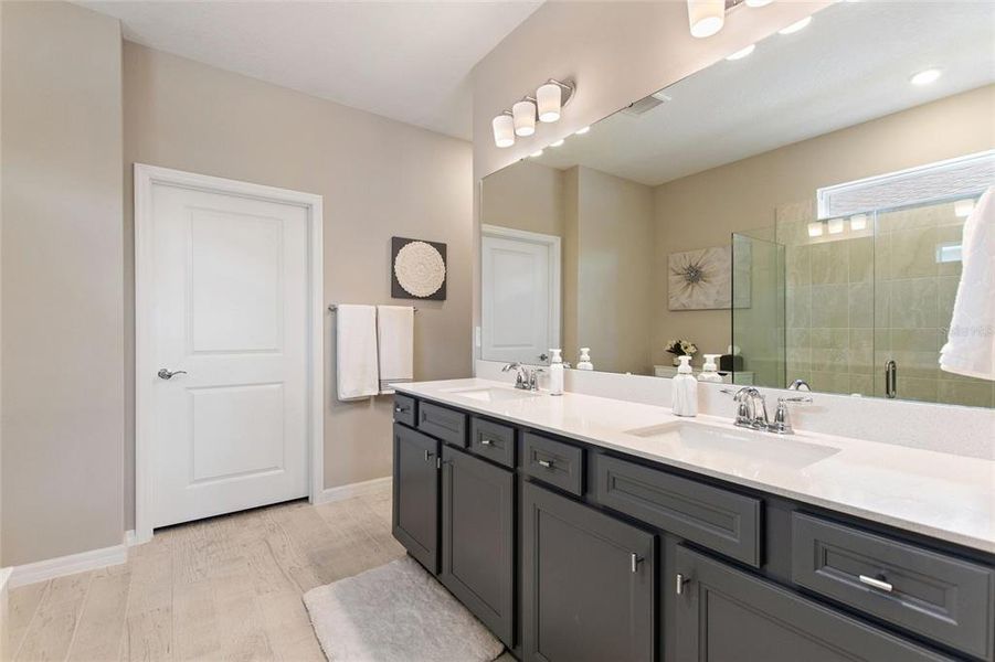 Furnished interior view inside a new home in , Minneola (Image 35).