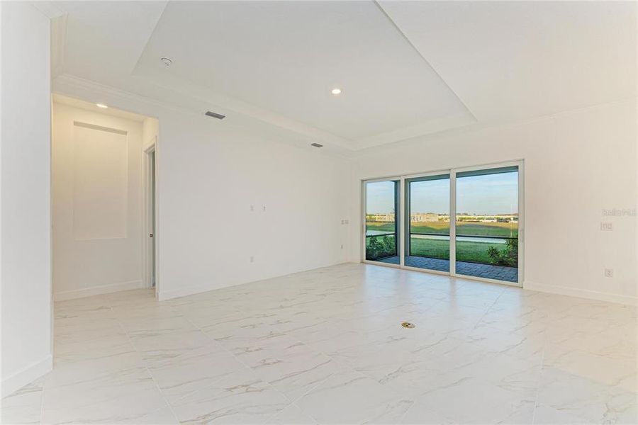 Spacious, unfurnished interior of a new home in Esplanade at Azario Lakewood Ranch, Lakewood Ranch (Image 21). Spacious, unfurnished interior of a new home in Esplanade at Azario Lakewood Ranch, Lakewood Ranch (Image 21).