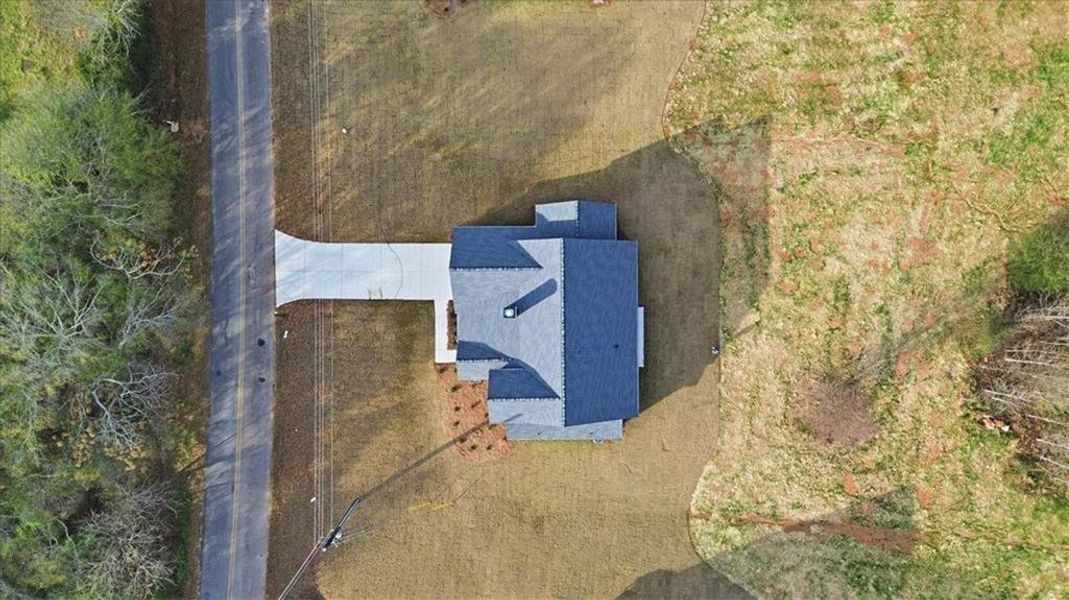 Image 82 of a home in .