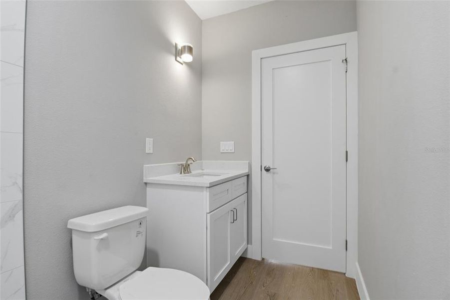 Furnished interior view inside a new home in , Spring Hill (Image 11).