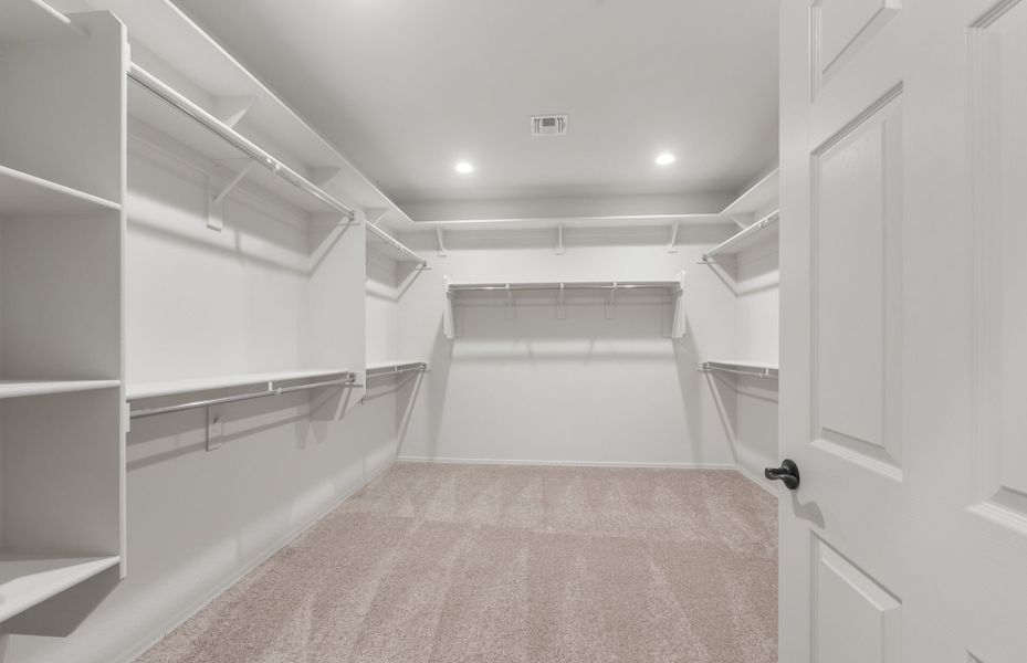 Spacious, unfurnished interior of a new home in Sun City Anthem at Merrill Ranch, Florence (Image 20). Spacious, unfurnished interior of a new home in Sun City Anthem at Merrill Ranch, Florence (Image 20).