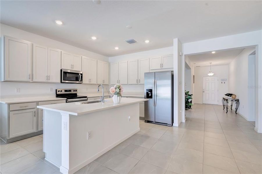 Furnished interior view inside a new home in Cypress Park Estates, Haines City (Image 16).