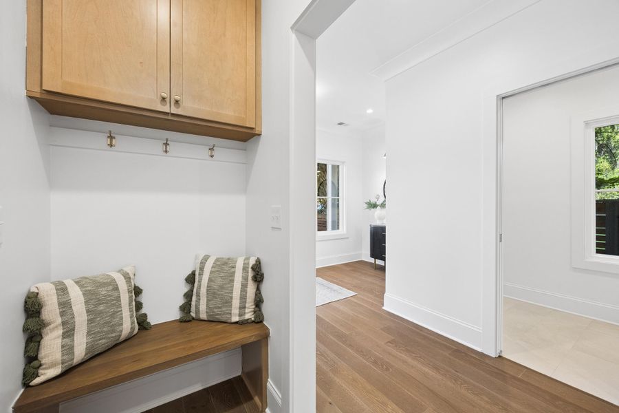 Furnished interior view inside a new home in , Beaufort (Image 5).
