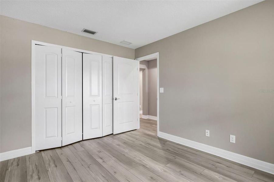 Spacious, unfurnished interior of a new home in , Englewood (Image 40).