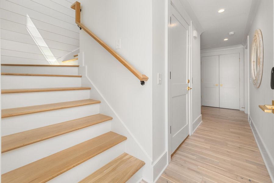 Spacious, unfurnished interior of a new home in , Edisto Island (Image 18). Spacious, unfurnished interior of a new home in , Edisto Island (Image 18).