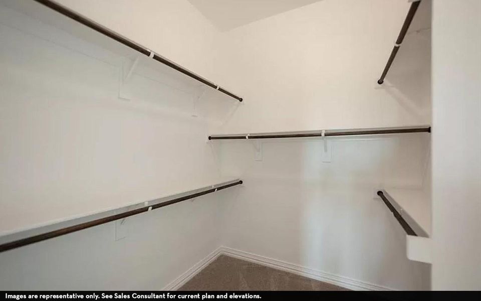 Spacious, unfurnished interior of a new home in Westwood, League City (Image 16).