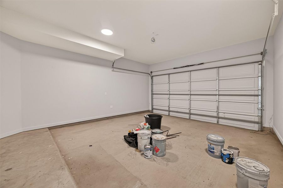 Spacious, unfurnished interior of a new home in , Houston (Image 37). Spacious, unfurnished interior of a new home in , Houston (Image 37).