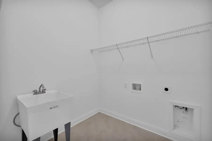 Representative unfurnished interior of a home built from the Eliza by Riverside Homes in Sagebrush at EverRange, Jacksonville (Image 23).