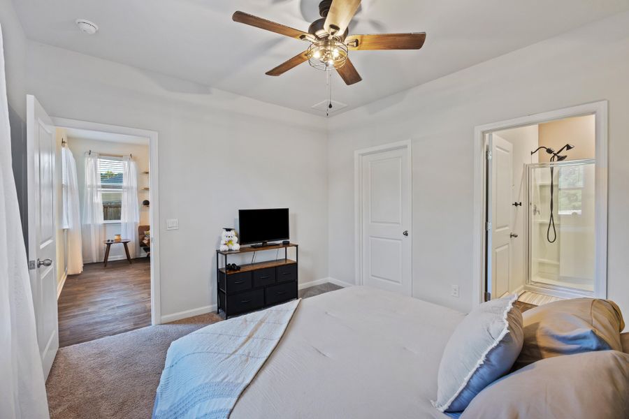 Furnished interior view inside a new home in , Ladson (Image 9).