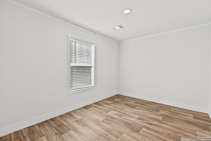 Spacious, unfurnished interior of a new home in , Somerset (Image 18).