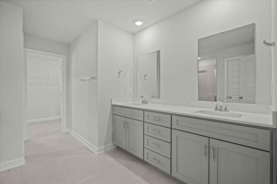 Furnished interior view inside a new home in Brayfield Manor - Signature Collection, Wellford (Image 7).