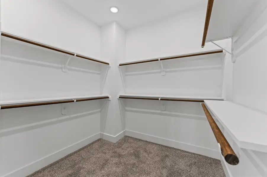 Spacious, unfurnished interior of a new home in , Houston (Image 25).