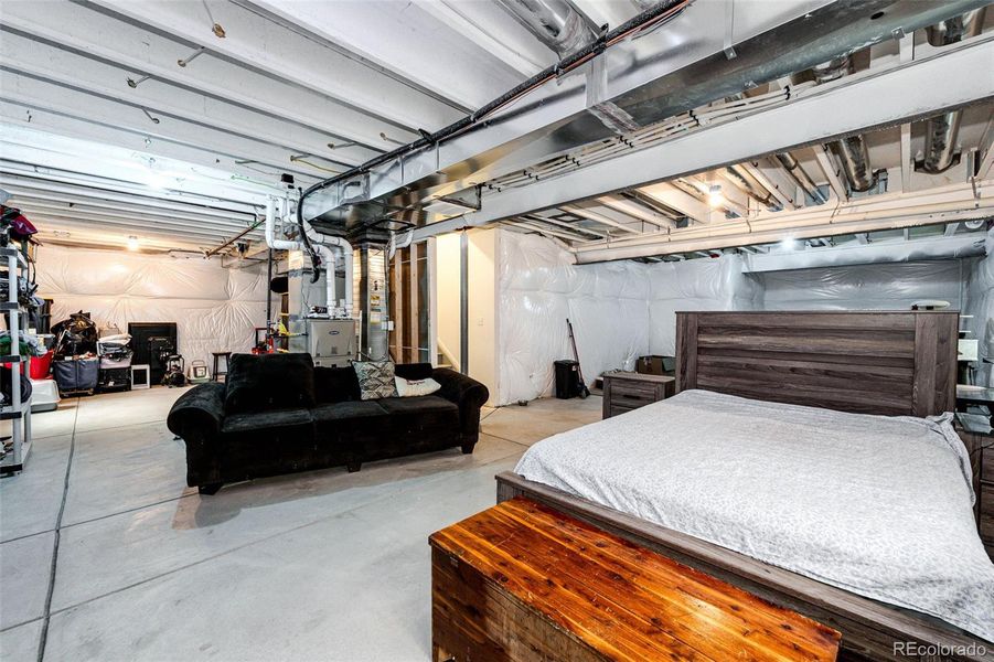 Image 33 of a home in Painted Prairie.