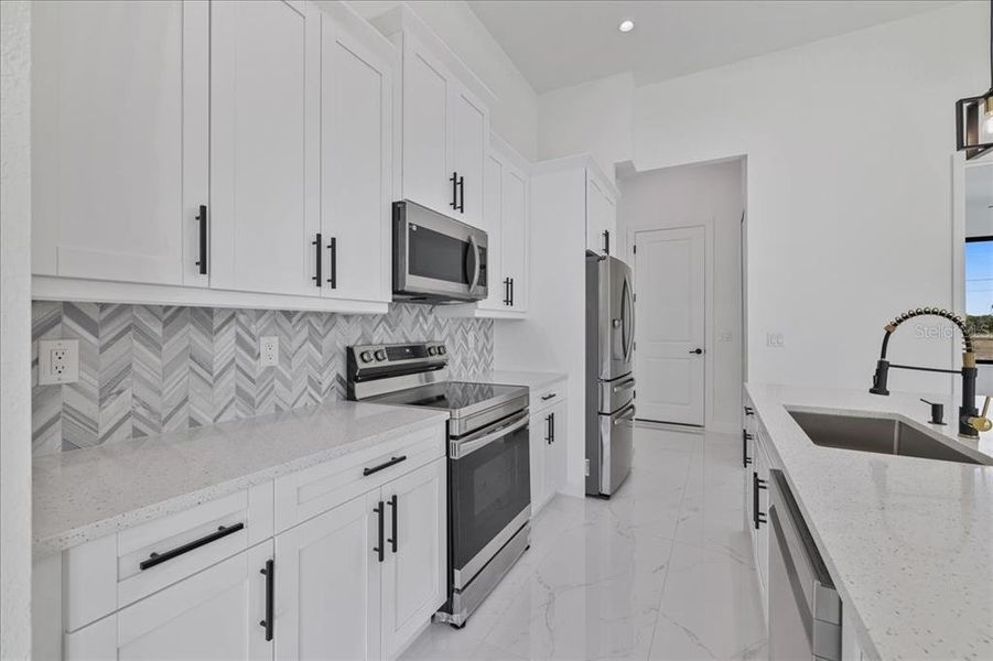 Furnished interior view inside a new home in , Cape Coral (Image 19).