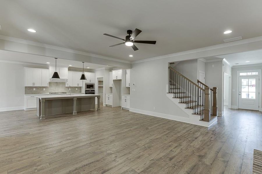 Image 53 of a home in .