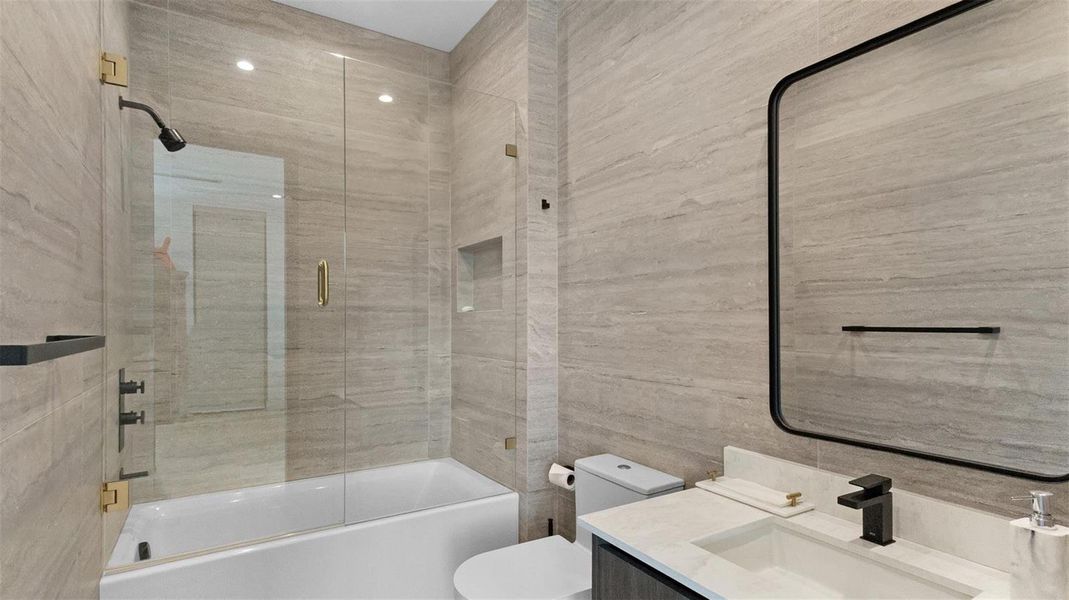 Bathroom 2 Bathroom 2