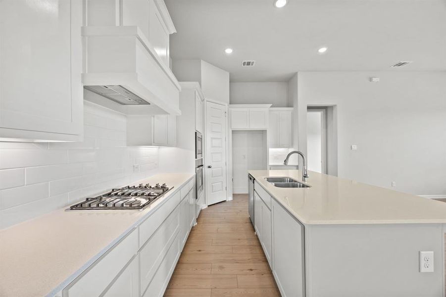 14-web-or-mls-605-bonnie-rose-ln