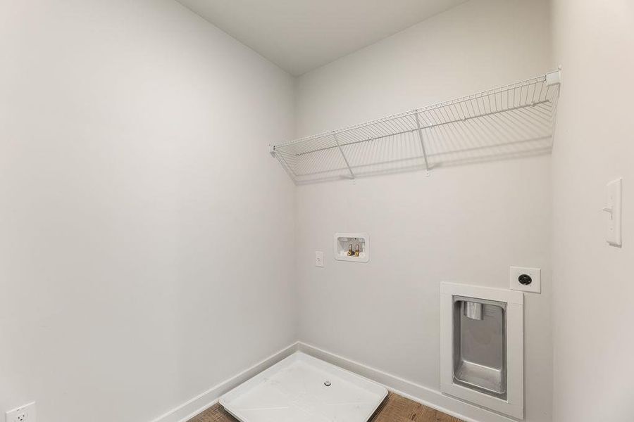 Spacious, unfurnished interior of a new home in , Gainesville (Image 20). Spacious, unfurnished interior of a new home in , Gainesville (Image 20).