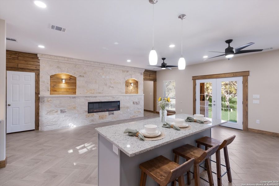 Furnished interior view inside a new home in , Bandera (Image 12).