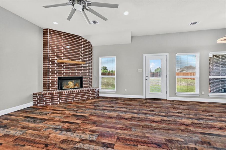 Image 29 of a home in . Image 29 of a home in .