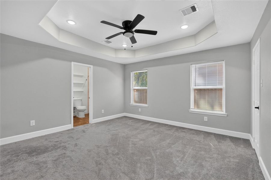 Spacious, unfurnished interior of a new home in , Houston (Image 30). Spacious, unfurnished interior of a new home in , Houston (Image 30).