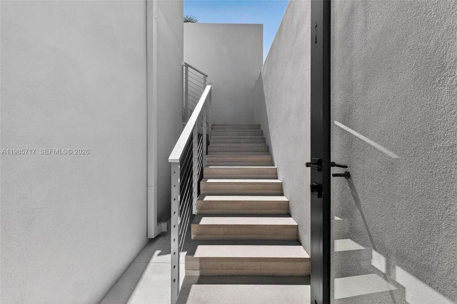 Exterior details and patio area of a home in , Miami (Image 41).