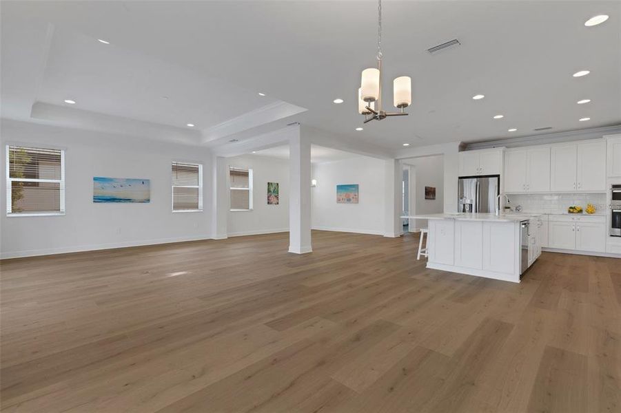 Spacious, unfurnished interior of a new home in Cassata Lakes, Nokomis (Image 20).