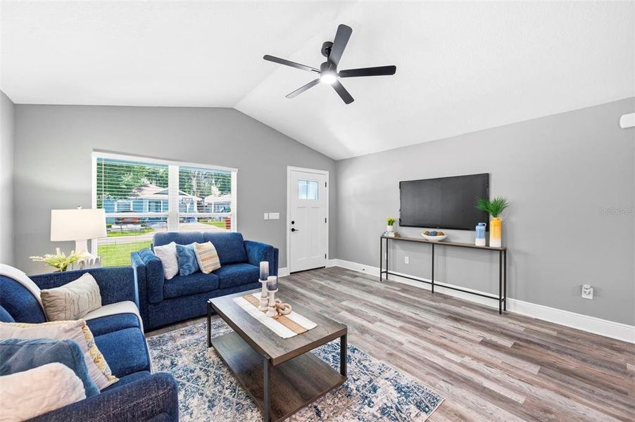 Furnished interior view inside a new home in , Plant City (Image 6).