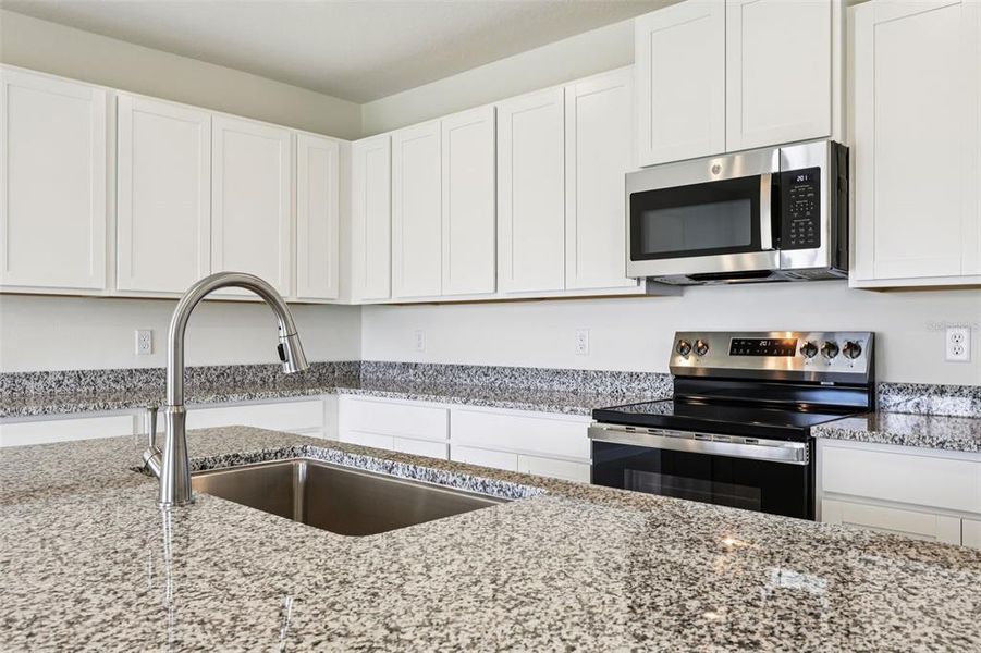 Close-up of interior finishes inside a home in Willowbrook North, Winter Haven (Image 11).