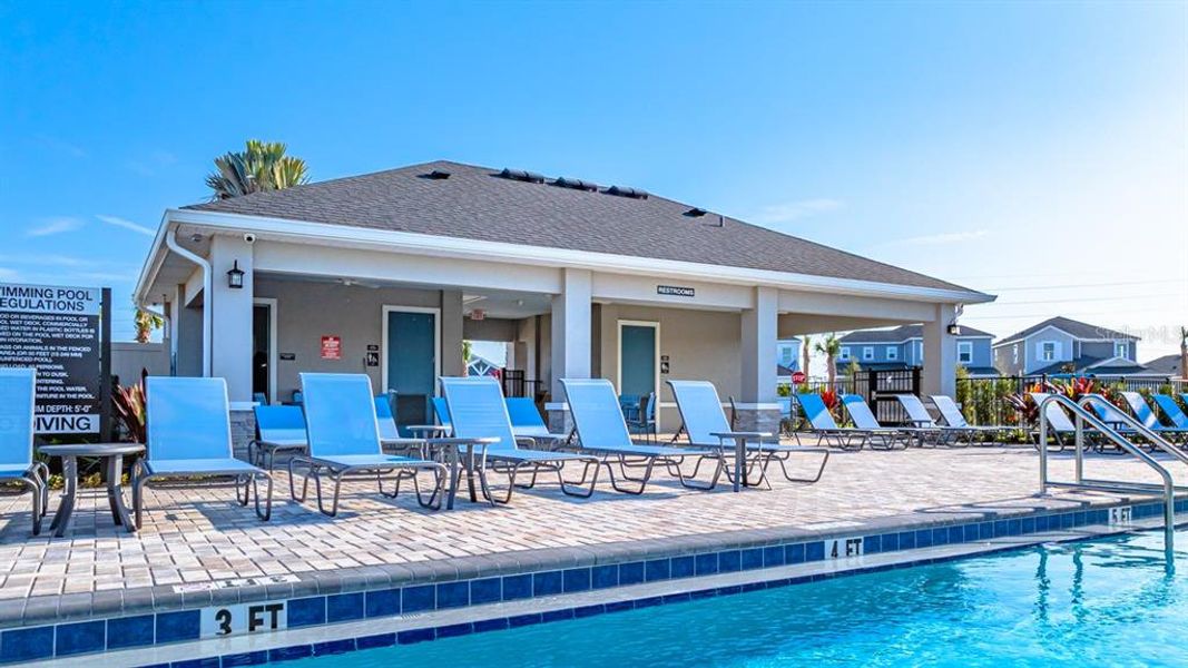 Community amenities in Indigo Creek, Apollo Beach (Image 58).