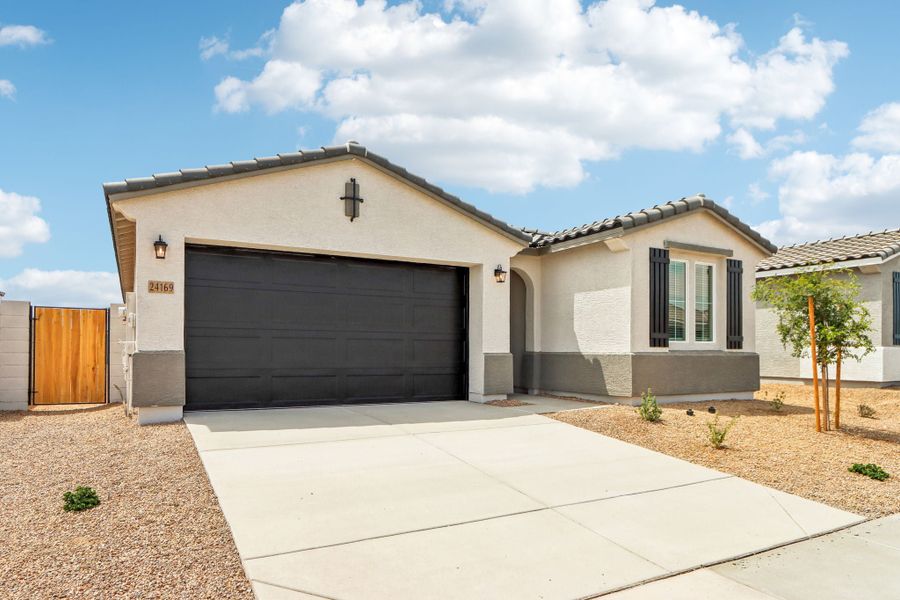 1,747sf New Home in Buckeye, AZ.  - Slide 4