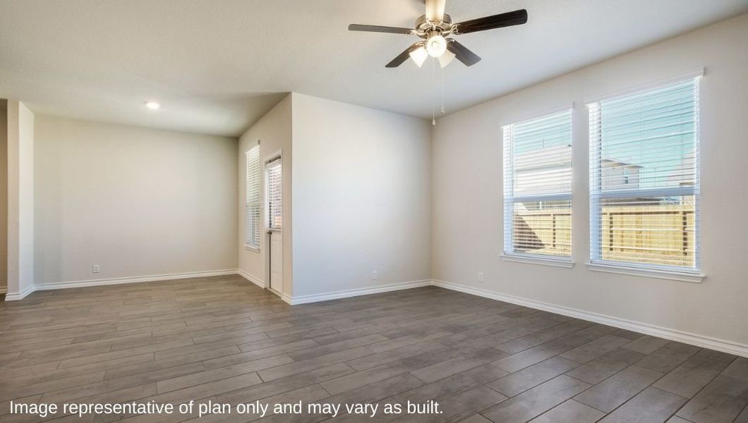 Representative unfurnished interior of a home built from the The Irvine by D.R. Horton in Veranda, San Antonio (Image 15).