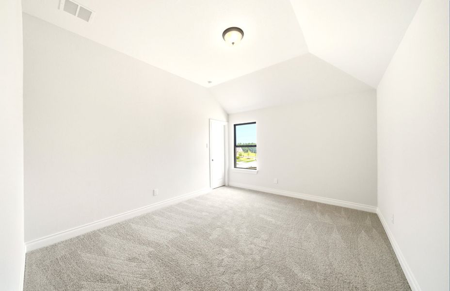 Spacious, unfurnished interior of a new home in Bridgeland 60′, Cypress (Image 51).
