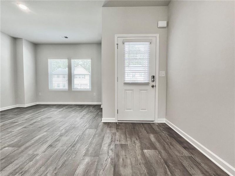 Spacious, unfurnished interior of a new home in , Covington (Image 27).