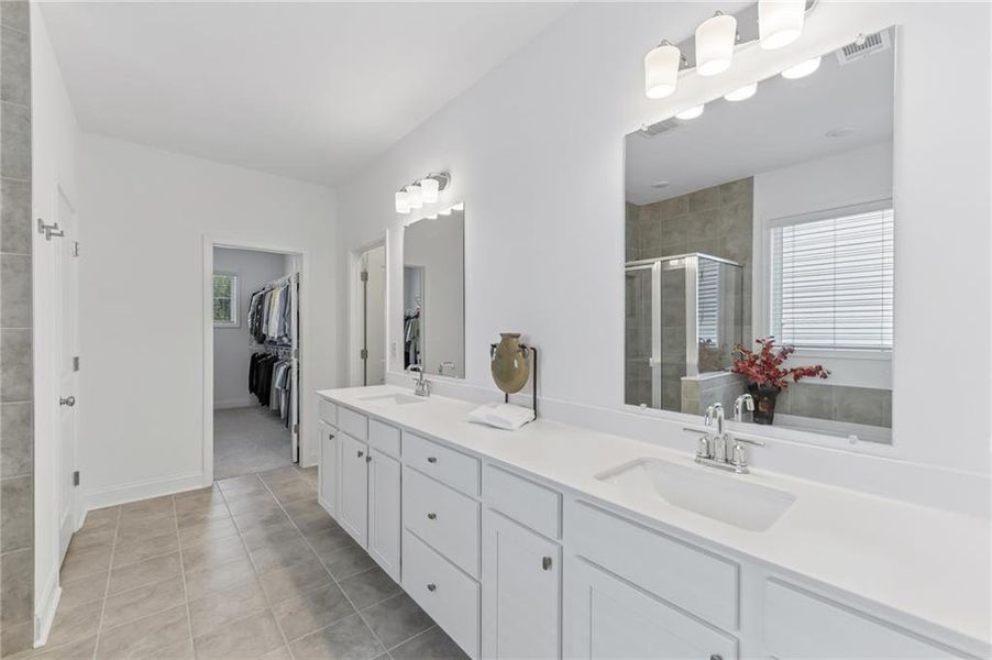 Furnished interior view inside a new home in Bailey Fence, Dacula (Image 12).