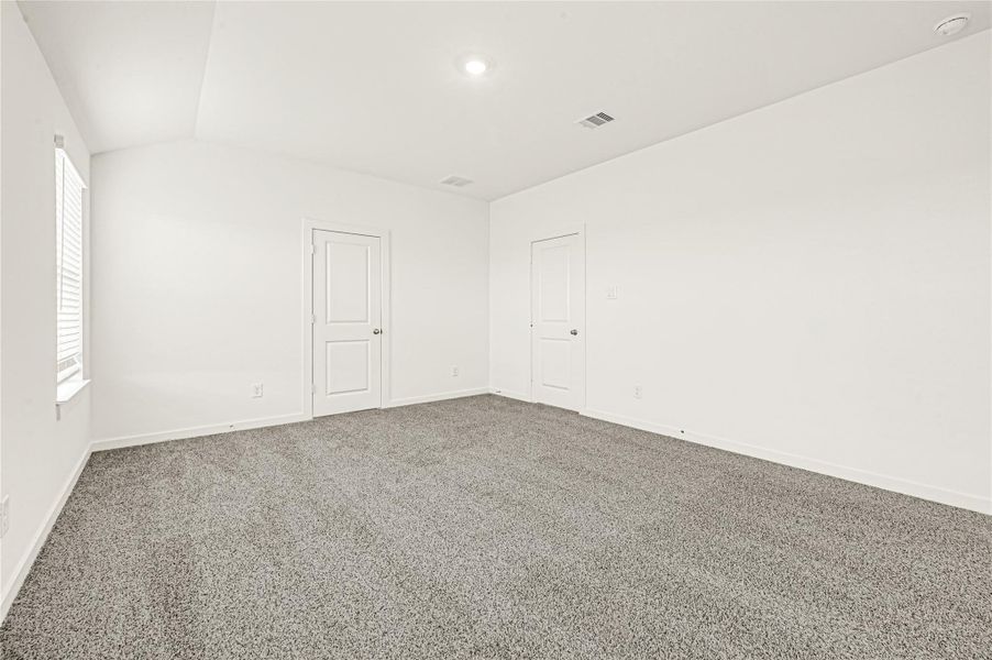 Spacious, unfurnished interior of a new home in Tamarron, Fulshear (Image 32). Spacious, unfurnished interior of a new home in Tamarron, Fulshear (Image 32).