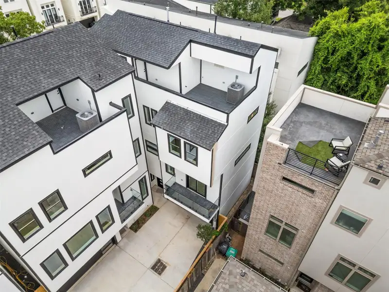 Image 30 of a home in .