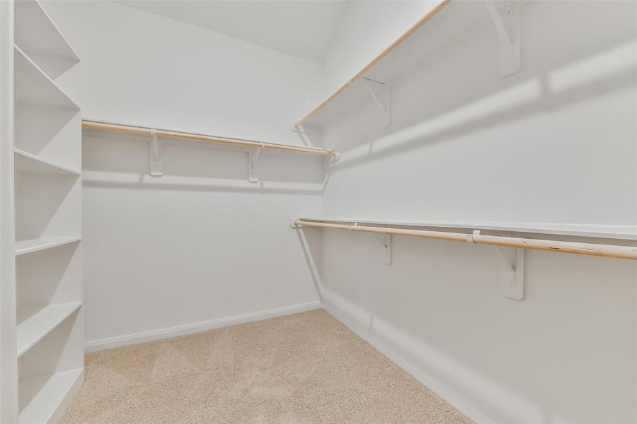 Spacious, unfurnished interior of a new home in King Oaks Village, Baytown (Image 20). Spacious, unfurnished interior of a new home in King Oaks Village, Baytown (Image 20).