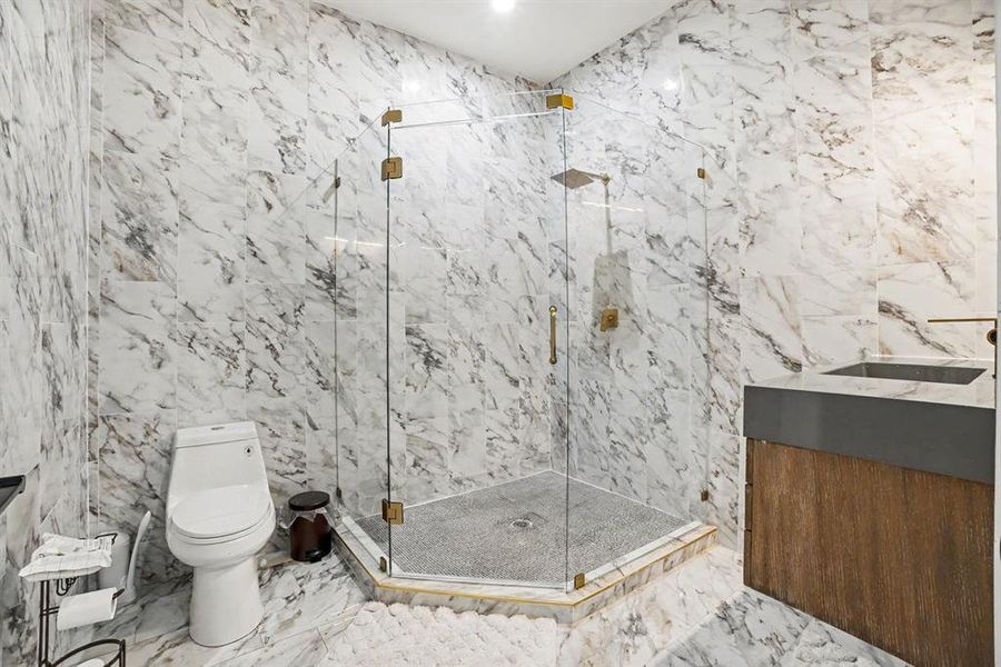 Furnished interior view inside a new home in , Lancaster (Image 33).